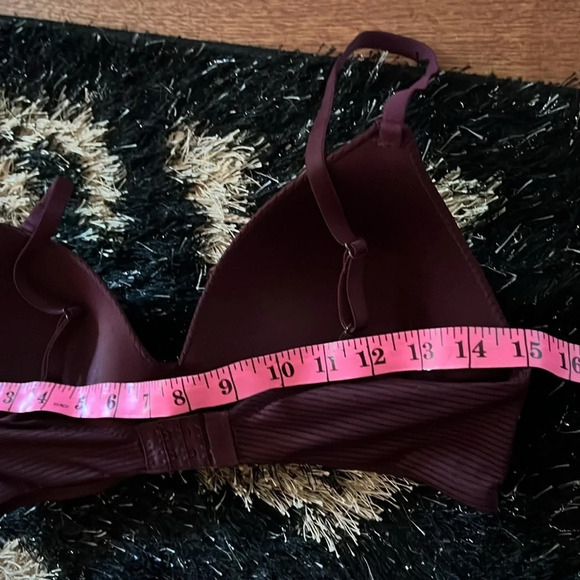 Kathy Ireland Intimates burgundy T-shirt Bra Sz  36C - Picture 10 of 12